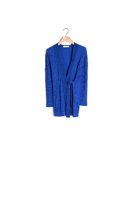 boyfriend style women cardigan for a relaxed fitCache coeur forme kimono