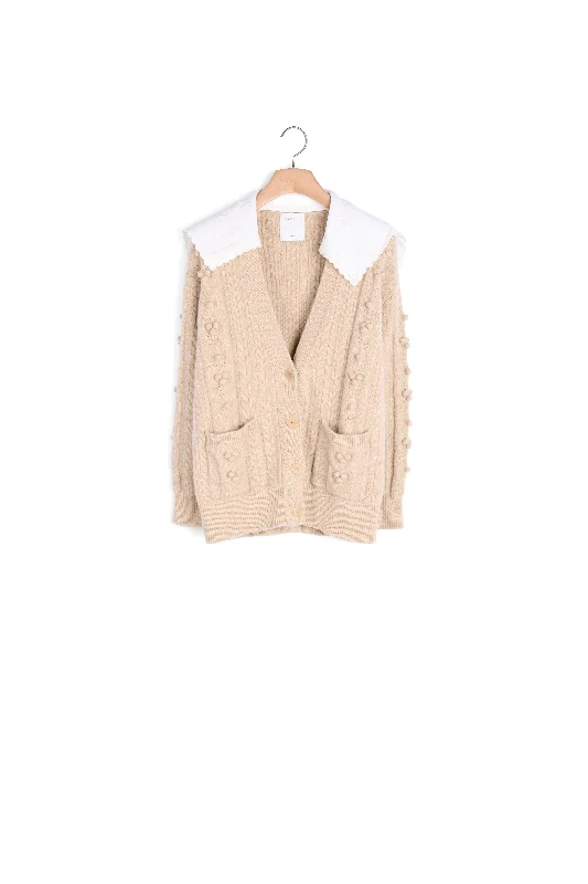 button down women cardigan with vintage buttonsCardi coat en maille fantaisie