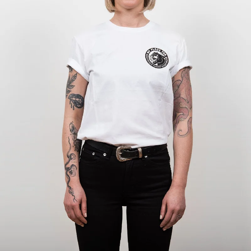 Distressed Women T Shirt with a Laid - Back AestheticNo Place 3.0