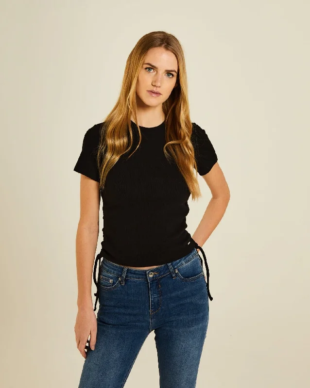 Plus Size Women T Shirt for a Comfortable and Flattering FitEbba T-Shirt Black