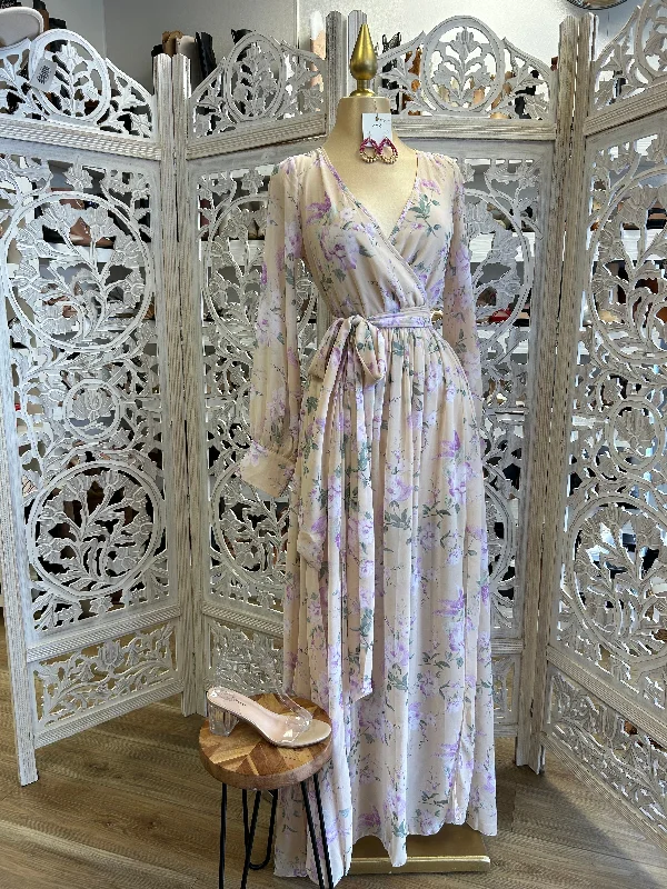 Ruffled Women Dress with Multiple Layers for a Playful and Girly StyleBeige Floral Wrapped Maxi Dress- Slightly Stretchy