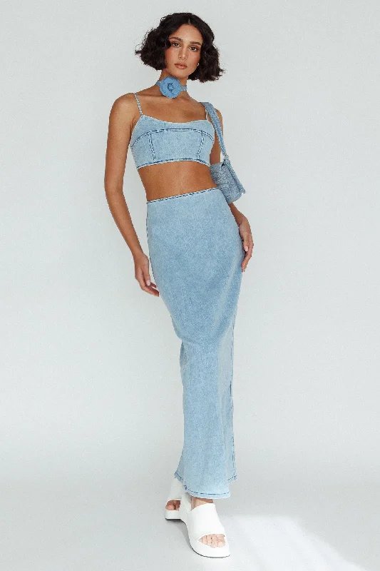 Mermaid - Style Women Dress with a Fitted Silhouette for Special OccasionsThe Moment Maxi Skirt Denim