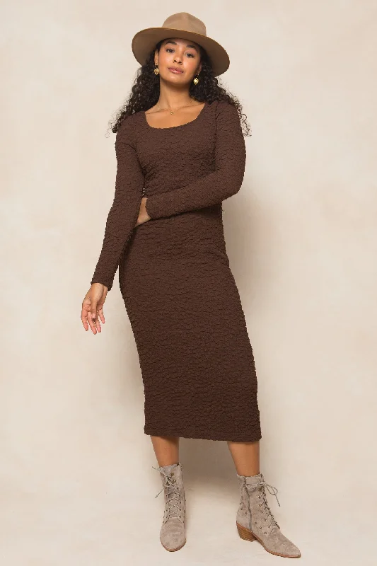 Mermaid - Style Women Dress with a Fitted Silhouette for Special OccasionsAstrid Dress in Brown