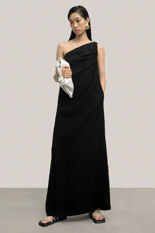 Sheath Women Dress with a Tailored Fit for a Professional LookSophronia Straight One Shoulder Crepe Floor Length Dress