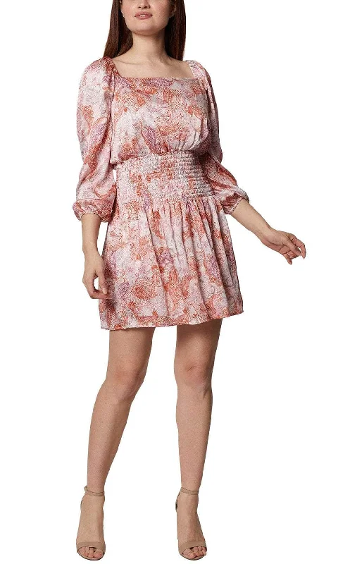 Printed Abstract Women Dress for a Modern and Artistic AppealBCBG Generation GU07D02 - Square Paisley Print Casual Dress