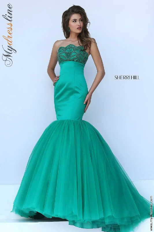 Backless Women Dress for a Sexy and Alluring Look at Evening EventsSherri Hill 50020