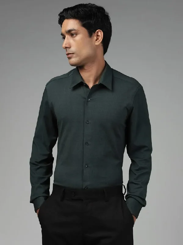 WES Formals Plain Emerald Green Cotton Blend Slim-Fit Shirt