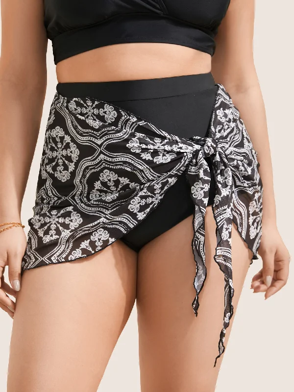 Plus - size swim sets for a comfortable and flattering fitBandana Print Patchwork Bowknot Swim Bottom