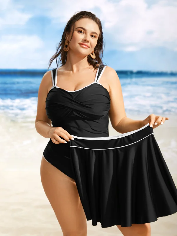 Swim sets with a high - cut bottom for a more flattering and leg - lengthening lookHeart Neckline Contrast Trim Two Piece Set Swim Dress